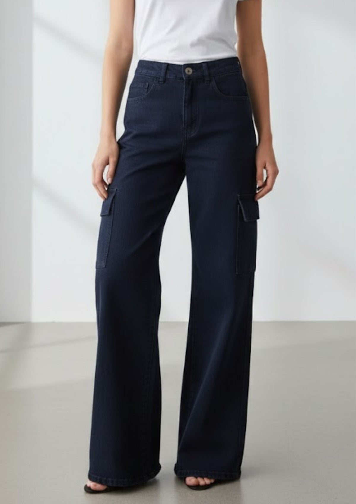 Ladies Baggy Cargo Jeans